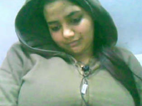 Indian Desi girl Zoya's webcam performance