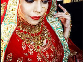 Desi bride flaunts her body parts in a homemade video