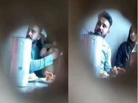 Desi beauty gives a sensual blowjob