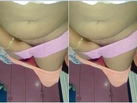 Desi bhabhi takes charge of her pleasure