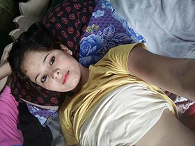 A newlywed aunt pleasures herself with her hands