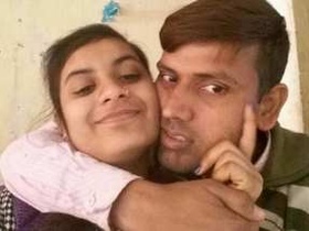 Desi girl indulges in a secret affair with her lover