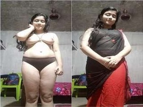 Desi girl records nude video for her lover