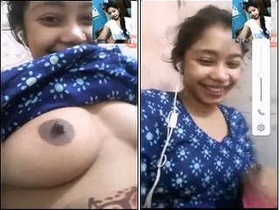 Cute desi girl flaunts her body in a video call