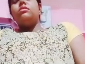 Indian woman uses brinjal as sex toy for masturbation