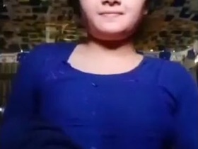 Bangla beauty shows off her sexual prowess in village video