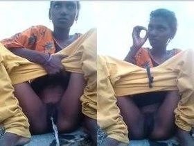 Indian Telugu wife revealing her naked pussy