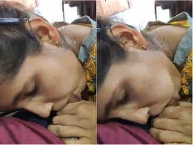 Watch a sexy Indian girl give an amazing blowjob