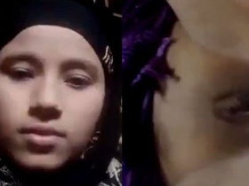 Muslim wife flaunts her adorable genitals on camera