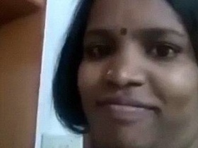 Indian wife caught cheating on video