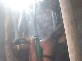 Indian construction workers engage in steamy sex in video
