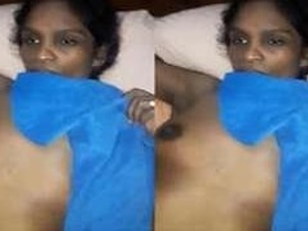 Sri Lankan wife gets fucked hard by her husband
