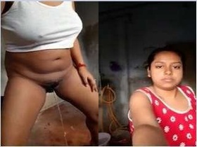 Indian girl records a video of her pissing for her lover