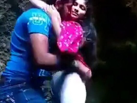 Indian couple enjoys outdoor sex