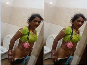 Amateur Desi Randi gets paid to get fucked hard