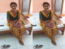 Exclusive Indian porn video featuring Randy's big tits