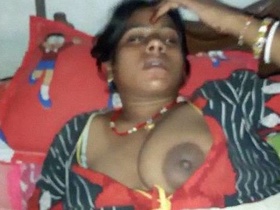 Desi fucking in Bhojpuri sex video