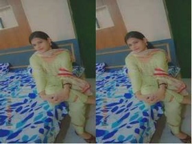 Exclusive video of a sexy Indian girl flaunting her breasts