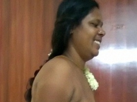 Mallu Jasmine Ceci goes nude in Kollam for Malayalam movie
