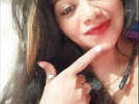 Indian girl flaunts her boobs in part 3 of the video