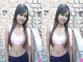 Amateur Indian girl Desi reveals her body in a village setting