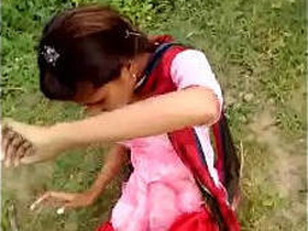 Teenage Desi girl gets fucked outdoors