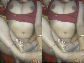 Exclusive video of Desi bhabhi getting ready for sex