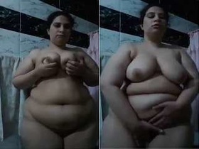 ExclusiveBhabhi bares her big breasts and pussy for your viewing pleasure