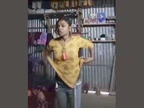 Tamil girl changes into sexy lingerie in village