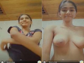 Cute girl flaunts her big boobs in exclusive video