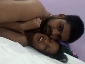 Desi xxx lovers' passionate sex video with tight moaning