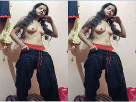 Part 2 of a cute Indian girl's striptease and oral sex for cash