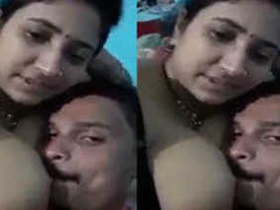 Indian amateur sex model seductively invites man to kiss her massive breasts