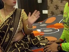 Indian aunt enjoys chudai in a porn music video