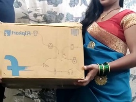 Flipkart boy makes bhabhi go crazy