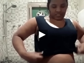 Tamil wife's naughty bathroom video with MMS tag