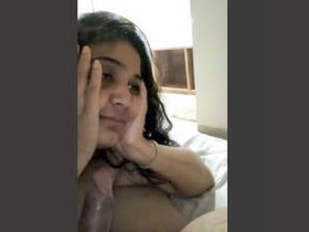 Indian girl's collection of full HD fucking and sucking videos
