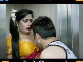 A romantic encounter with a hot MILF in my house