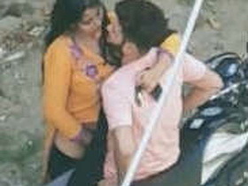 Daring couple gets caught having sex in public, high-quality video