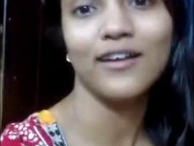 Bengali housewife gives a blowjob in HD video