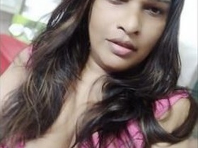 Horny bhabhi sends MMS with big boobs