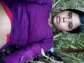 Desi girl's solo play in the outdoors captured by lover