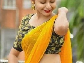 Desi TikTok star shares MMS video of her body