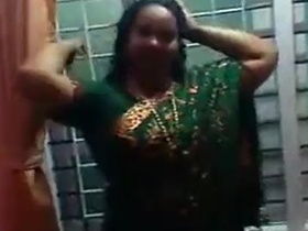 Desi wife's pussy gets pounded hard