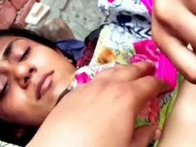 Desi girl gets fucked in HD video clips