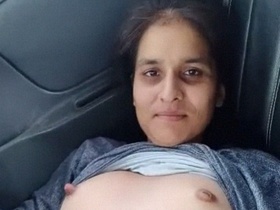 Desi nude mms video featuring a sexual exploration with an employee