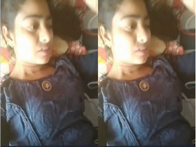 Cute Indian girl Desi flaunts her boobs and pussy in exclusive video