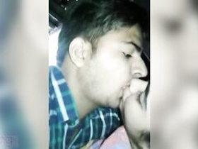 Condom-clad MMS video of beautiful Desi girl getting fucked by ex-lover