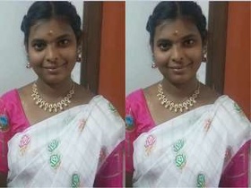 Indian Bhabhi's exclusive changing video