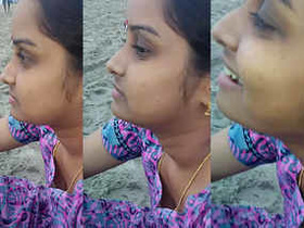 Desi aunty's bra on display at the beach